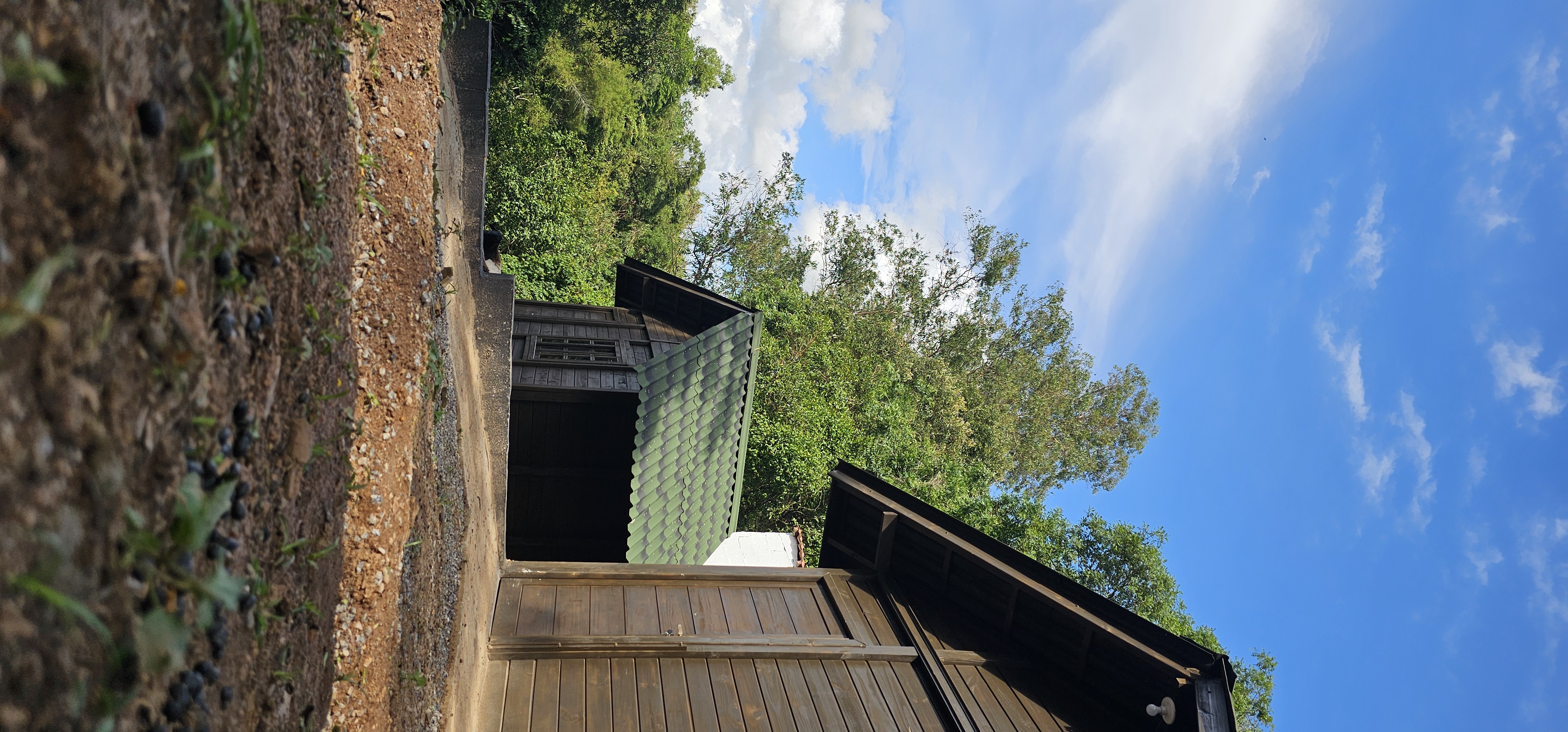 Chalé em meio à natureza